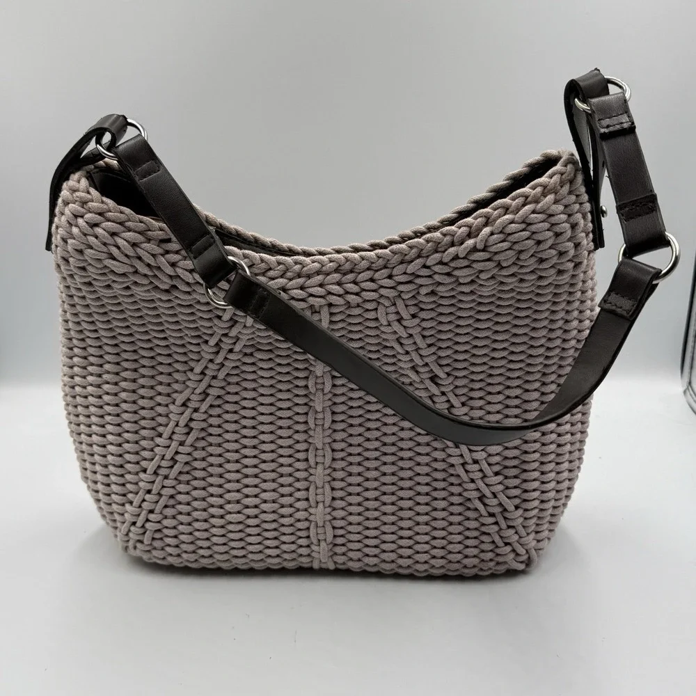 Liz Claiborne‎ Vintage Knit Shoulder Bag Beige Braided Boho Y2K Hobo Purse